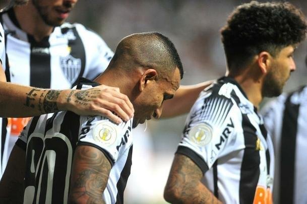 Equipes se enfrentam em jogo adiado da 21 rodada do Campeonato Brasileiro