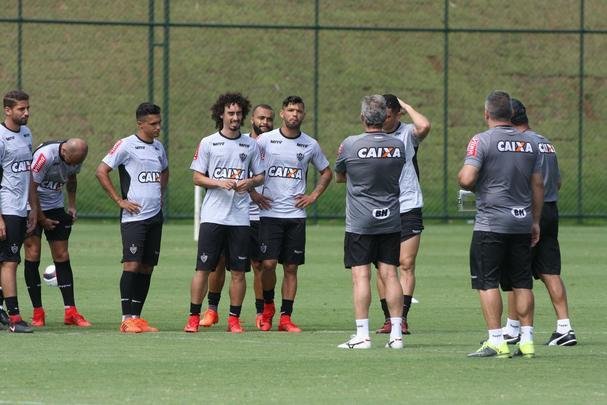 Imagens do treino do Atltico