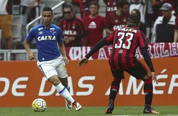 Partida válida pela 33ª rodada do Campeonato Brasileiro