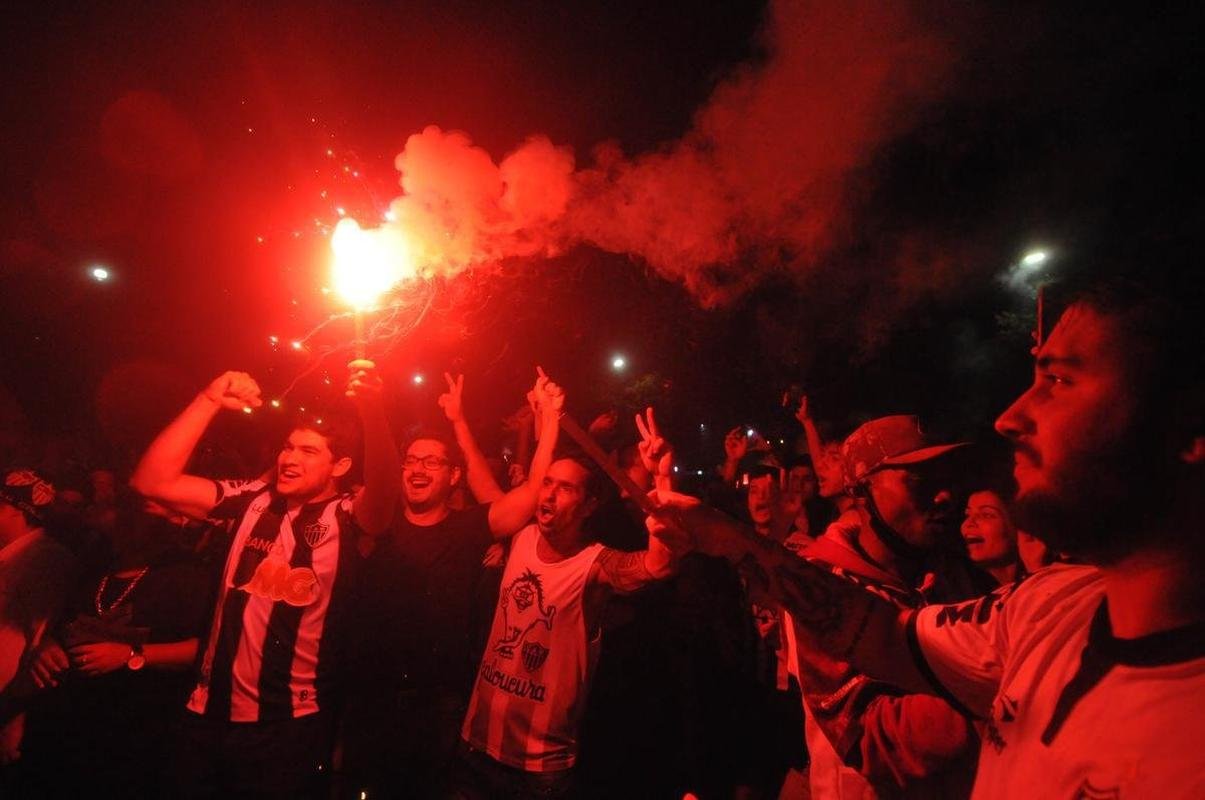 Festa da torcida pelo bicampeonato brasileiro do Atltico na sede do clube, no bairro de Lourdes, em BH