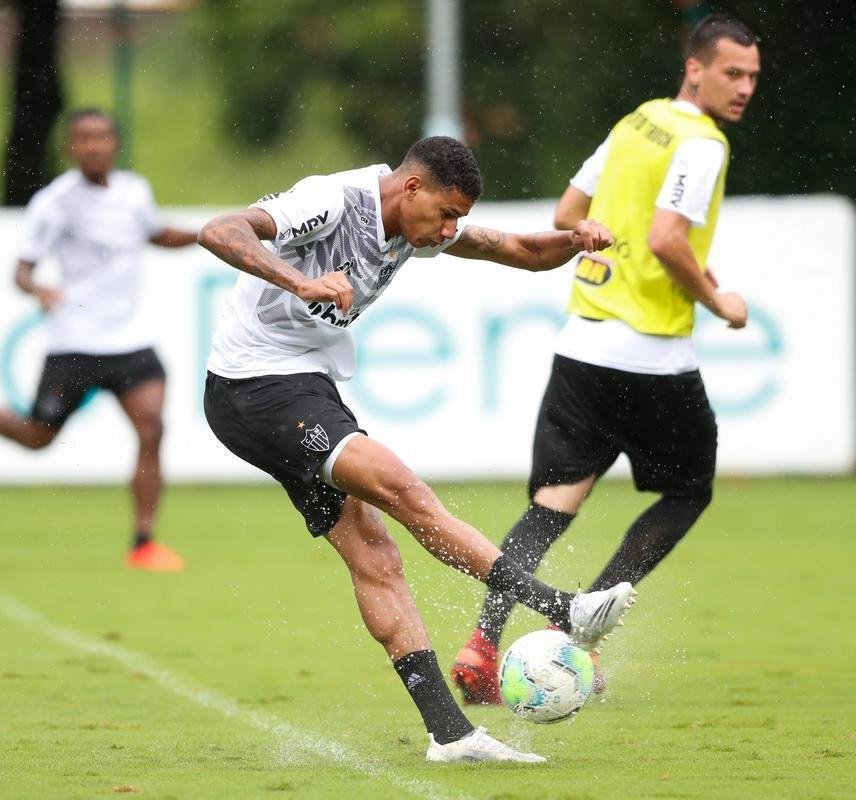 Atltico se prepara para o duelo contra o Athletico-PR