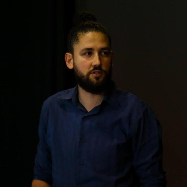 Com jogadores conhecidos da torcida mineira, como o zagueiro Edcarlos o meio-campista Leandro Domingues, o Betim apresentou o elenco nessa segunda-feira (21)