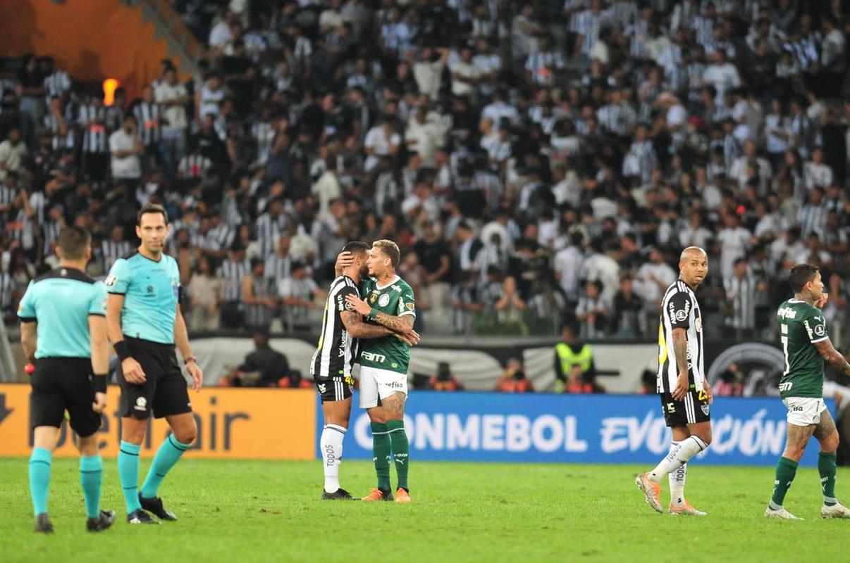 Fotos do jogo de ida das quartas de final da Copa Libertadores, entre Atltico e Palmeiras, no Mineiro