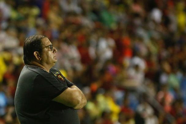 Na Ilha do Retiro, o Sport recebeu o América-MG para tentar buscar sua terceira vitória consecutiva