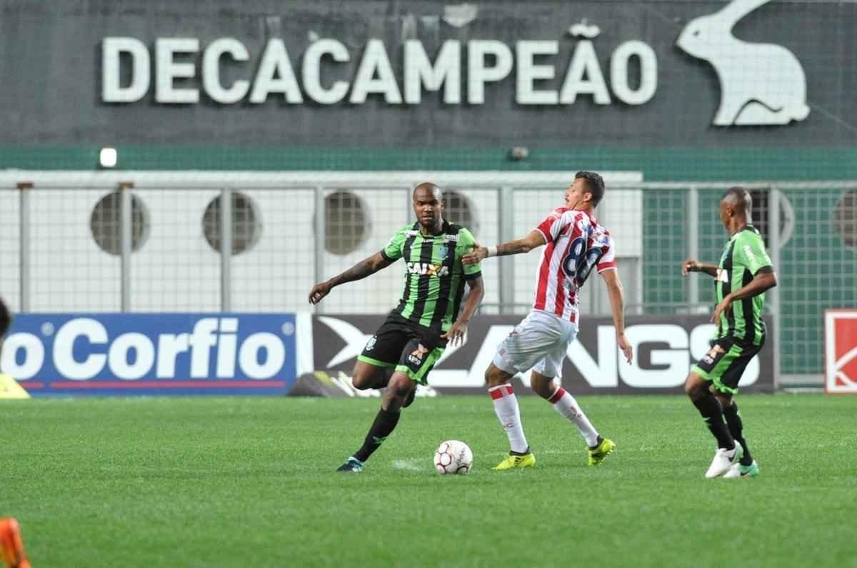 Amrica e Nutico se enfrentaram, no Independncia, pela 20 rodada da Srie B do Brasileiro