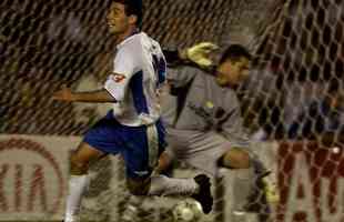 Santo Andr venceu o Flamengo por 2 a 0 pelo jogo de volta da final da Copa do Brasil de 2004