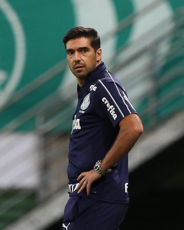 Palmeiras e Amrica se enfrentaram nesta quarta-feira (23), em partida de ida das semifinais da Copa do Brasil. O confronto foi realizado no Allianz Parque, em So Paulo. Na prxima quarta-feira (30), as equipes se reencontram no Independncia, em Belo Horizonte, s 21h30.