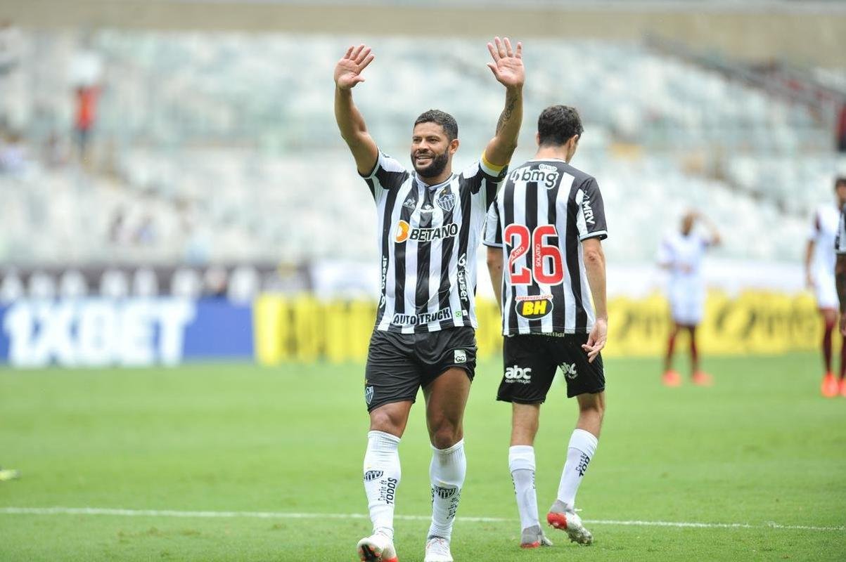 Fotos do jogo entre Atltico e Patrocinense, pelo Campeonato Mineiro