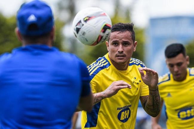 Edu, atacante (Cruzeiro)