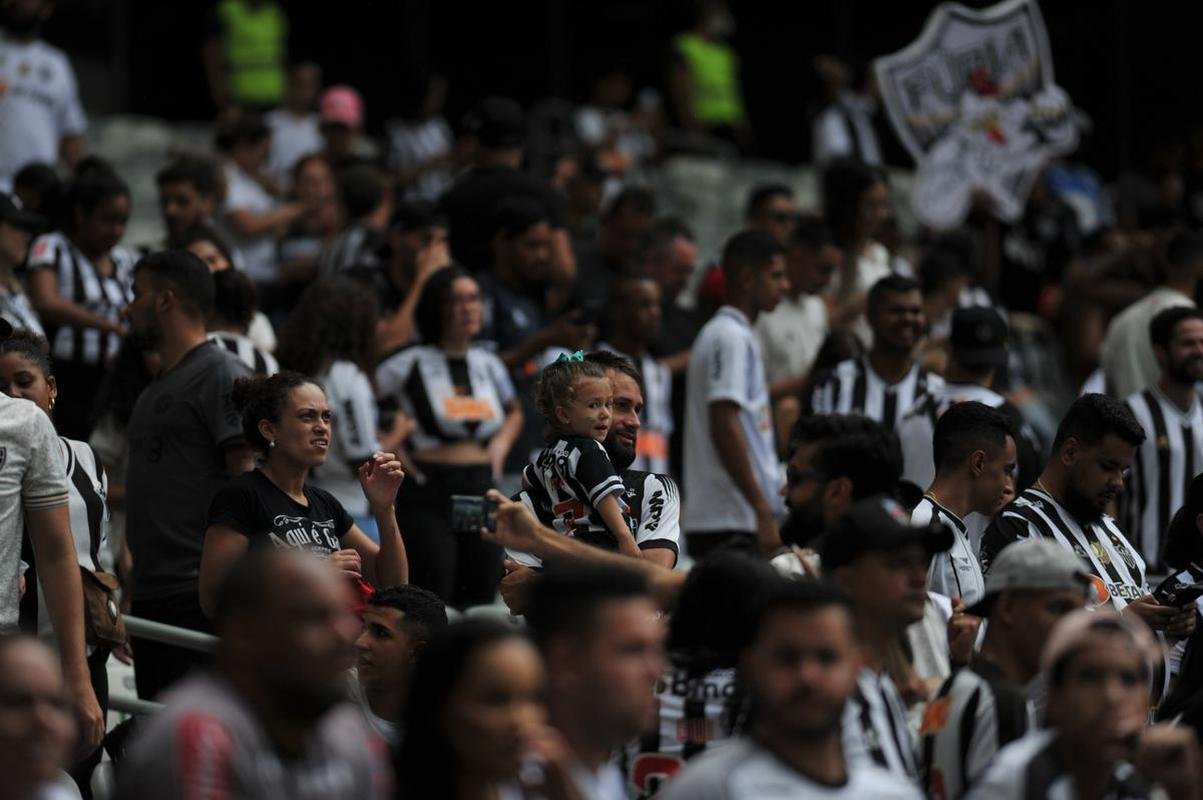 Fotos do jogo entre Atltico e Patrocinense, pelo Campeonato Mineiro