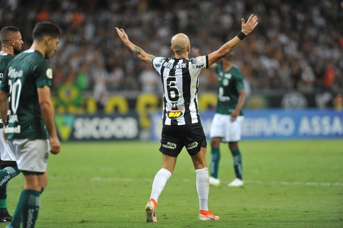 Atltico enfrentou o Gois em jogo do Campeonato Brasileiro