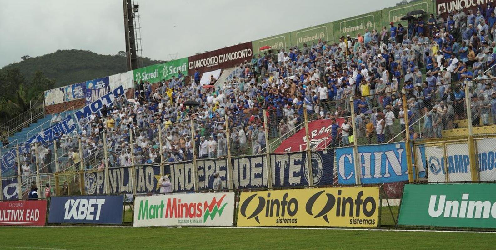 Fotos do jogo entre Caldense e Cruzeiro