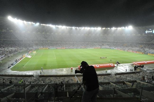 Fotos da torcida do Amrica, no Mineiro, no clssico contra o Atltico pelo Grupo D da Copa Libertadores