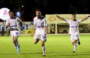 Fotos de Democrata 0x2 Cruzeiro, pela sexta rodada do Campeonato Mineiro