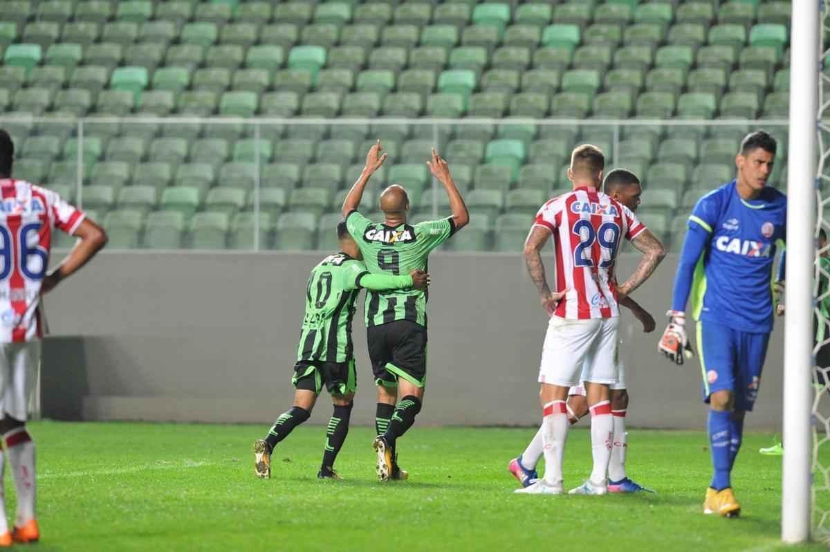 Amrica e Nutico se enfrentaram, no Independncia, pela 20 rodada da Srie B do Brasileiro