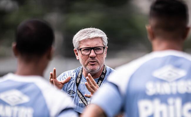 Odair Hellmann não quer perder a intensidade no confronto contra o Vasco e deve mexer na equipe mais uma vez