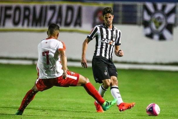 Atlético utilizou reservas em estreia no Mineiro e não passou de empate sem gols com o Boa Esporte