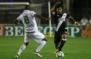 Fotos do duelo entre Vasco e Am�rica, em S�o Janu�rio, pela quarta rodada do Brasileiro
