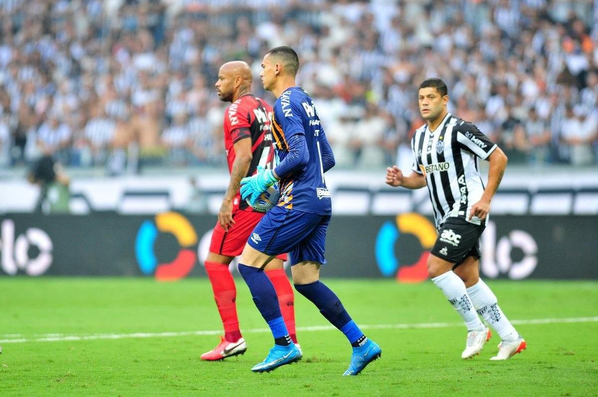 Fotos da vitria do Atltico sobre o Athletico-PR, no Mineiro, no jogo de ida da final da Copa do Brasil