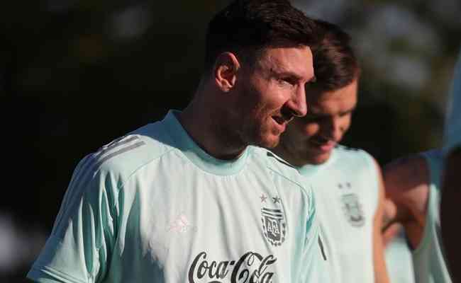 Liderada por Messi, a Argentina busca alcanar a primeira final da Copa Amrica em solo brasileiro