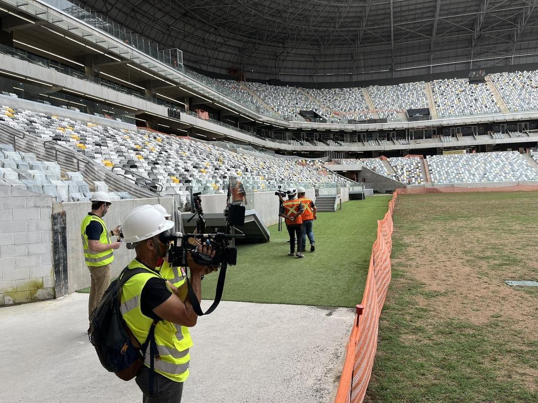 Separao entre o setor Norte e o gramado