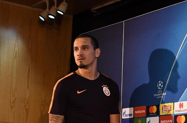 Maicon defendeu o Galatasaray da Turquia na temporada 2017/2018 e em parte de 2019