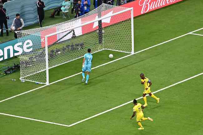 Na abertura da Copa do Mundo de 2022, Equador vence Catar com gols de Enner  Valencia - Jogada - Diário do Nordeste