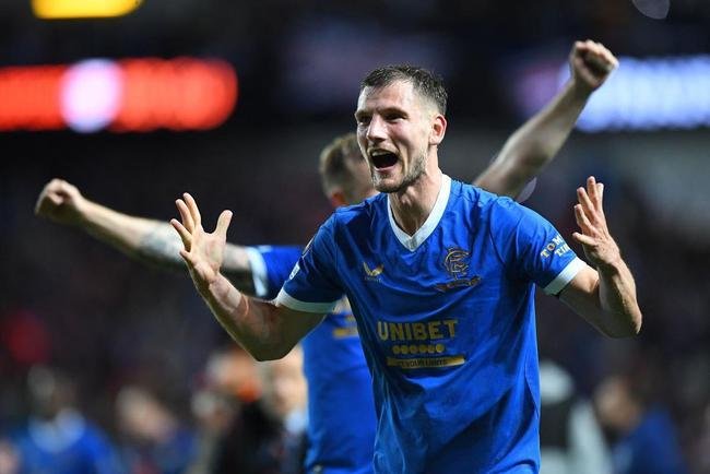13�: lateral-esquerdo Borna Barisic (Rangers)  - �ndice: 82,0 
