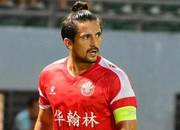 Atacante de 33 anos está sem clube desde que deixou o Guangzhou Evergrande, da China, no fim de 2021