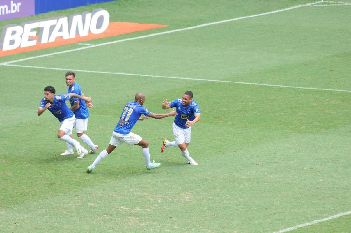 
Jogo no Horto na manh deste domingo, vlido pelo Mineiro, foi bastante disputado 
