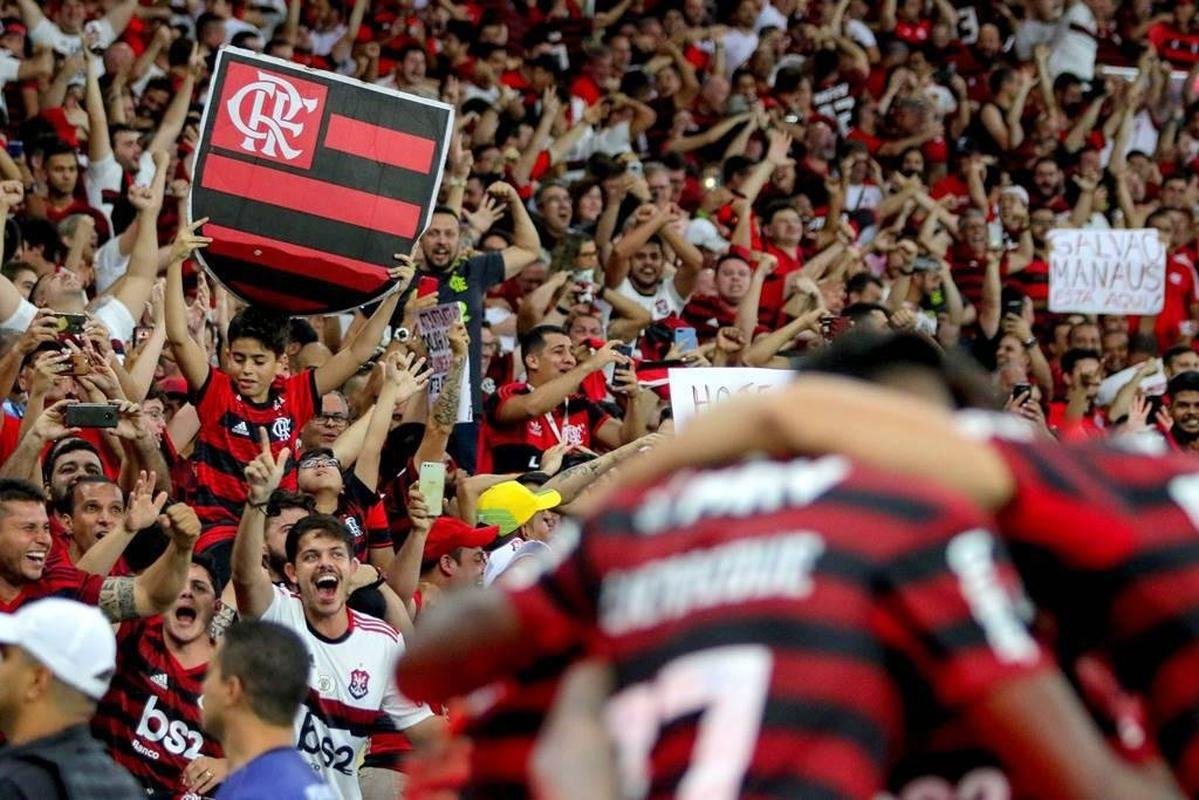 2 - FLAMENGO (crescimento de 246,76%); mdia de 15.711 torcedores em 2012 / mdia de 54.479 torcedores em 2022
