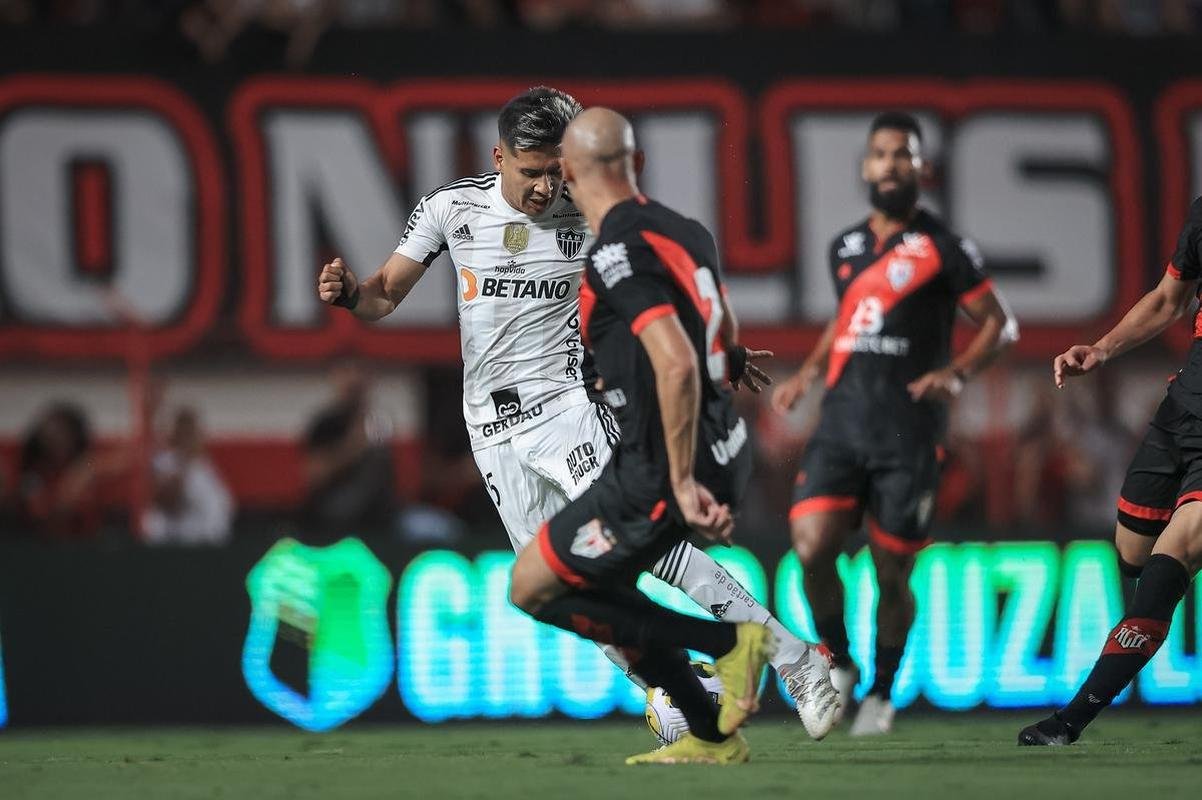 Atltico-GO x Atltico: veja fotos do jogo pelo Brasileiro