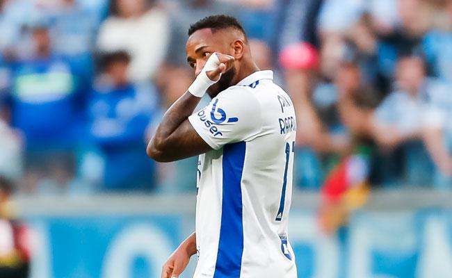 Rafa Silva marcou o segundo gol do Cruzeiro sobre o Grmio na Arena