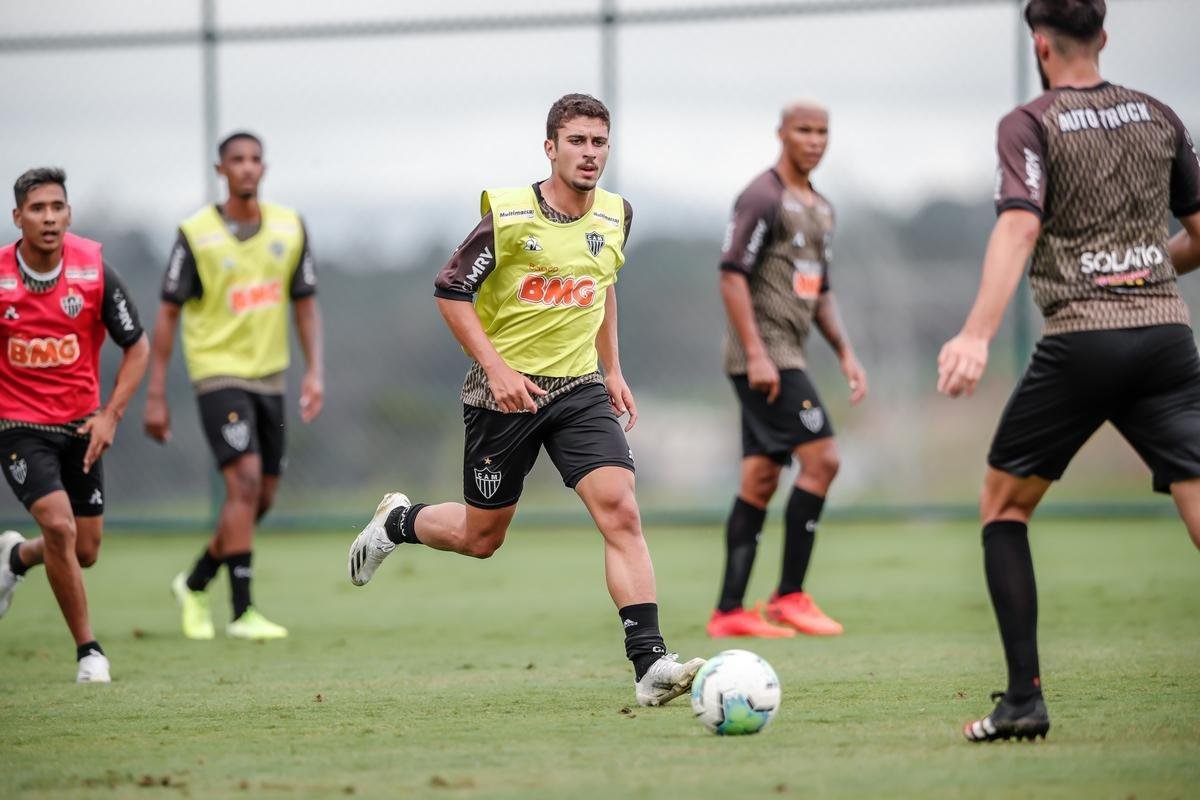 Fotos do treino do Atltico nesta quinta-feira