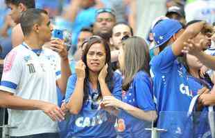 Choro dos torcedores do Cruzeiro com a queda  segunda diviso