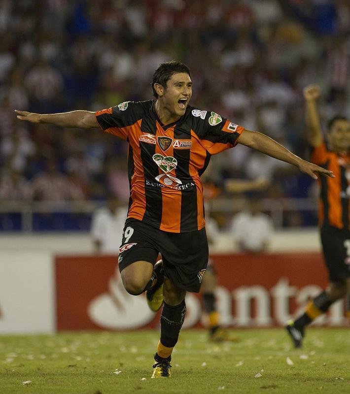 Em 2011, o Jaguares-MEX passou com trs vitrias, nenhum empate e trs derrotas. O time foi eliminado nas quartas de final.