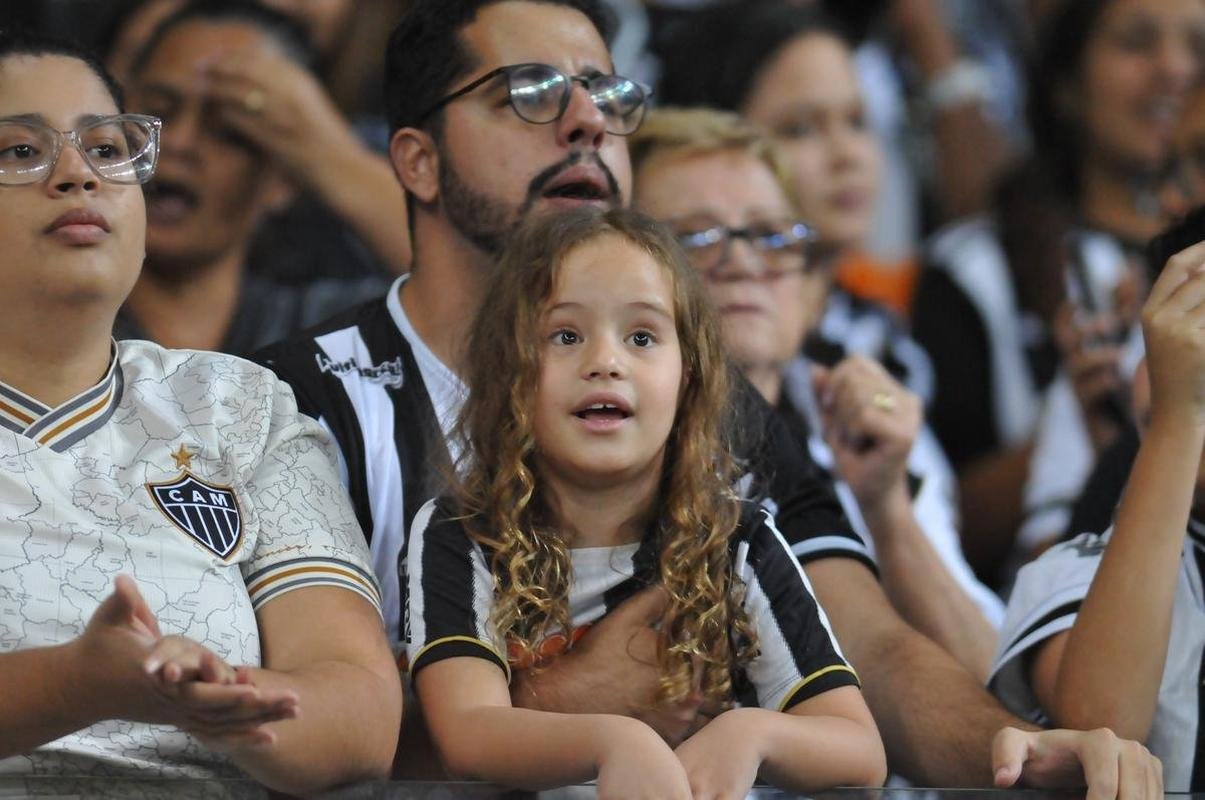 Fotos da partida entre Atltico e Athletico-PR, neste domingo (7), no Mineiro, pela 21 rodada do Campeonato Brasileiro