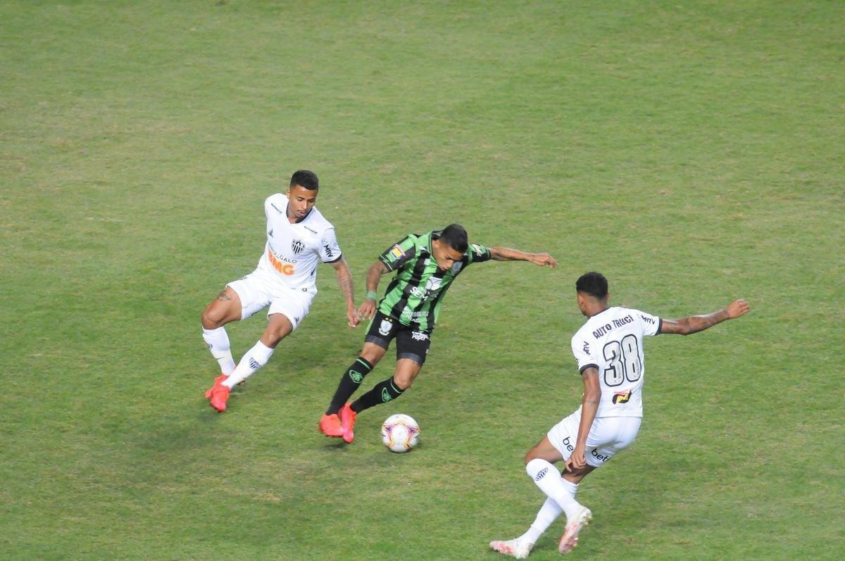 Fotos do clssico entre Amrica e Atltico, no Independncia, em duelo de volta da semifinal do Campeonato Mineiro