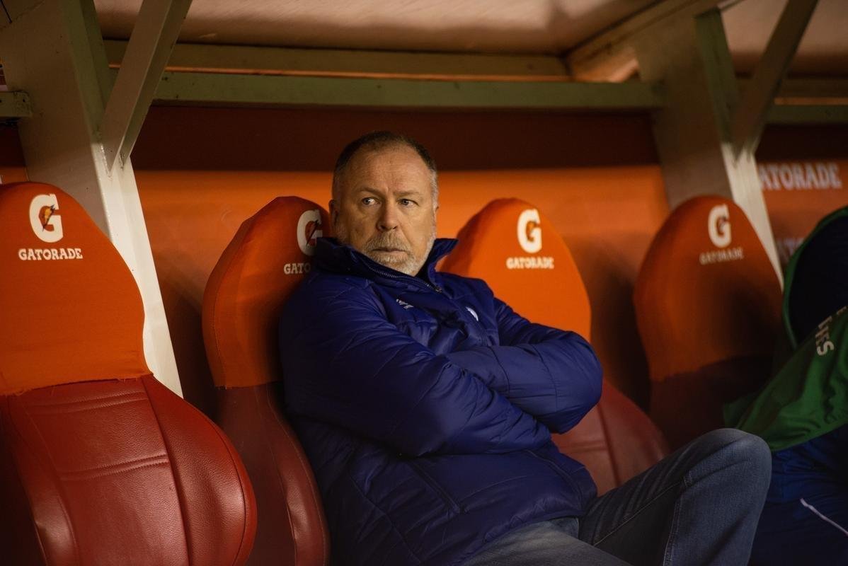 Fotos do primeiro tempo do duelo entre River Plate e Cruzeiro, no Monumental de Núñez, em Buenos Aires, pela ida das oitavas de final da Copa Libertadores