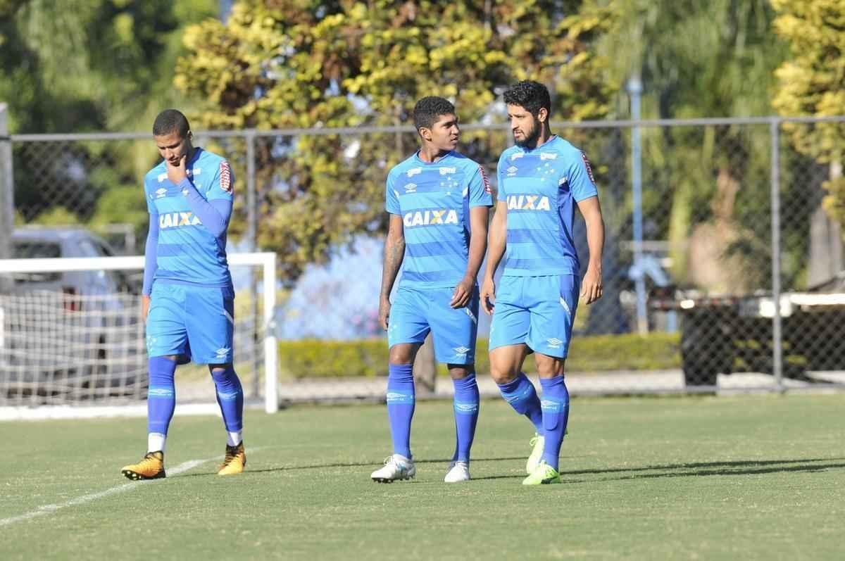 Imagens do treino do Cruzeiro nesta tera-feira (25/07) na Toca da Raposa II