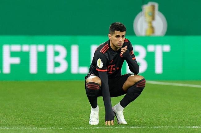 1�: lateral-direito Jo�o Cancelo (Bayern de Munique) - �ndice: 86,7
