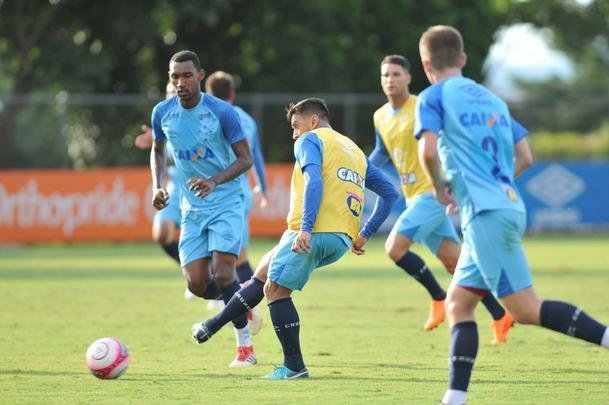 Fotos do ltimo treino do Cruzeiro antes do jogo diante do Tupi, pela semifinal do Campeonato Mineiro