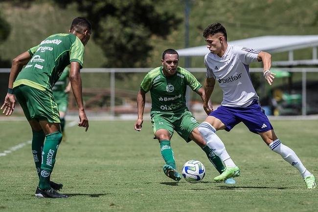Cruzeiro venceu o Juventude por 3 a 1