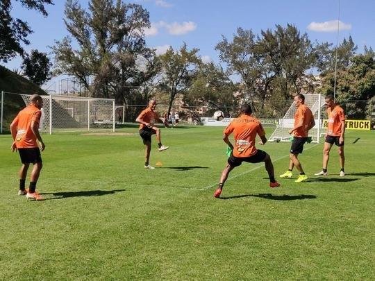 Jogadores do Atlético treinaram na manhã deste domingo, em preparação para jogo contra La Equidad-COL