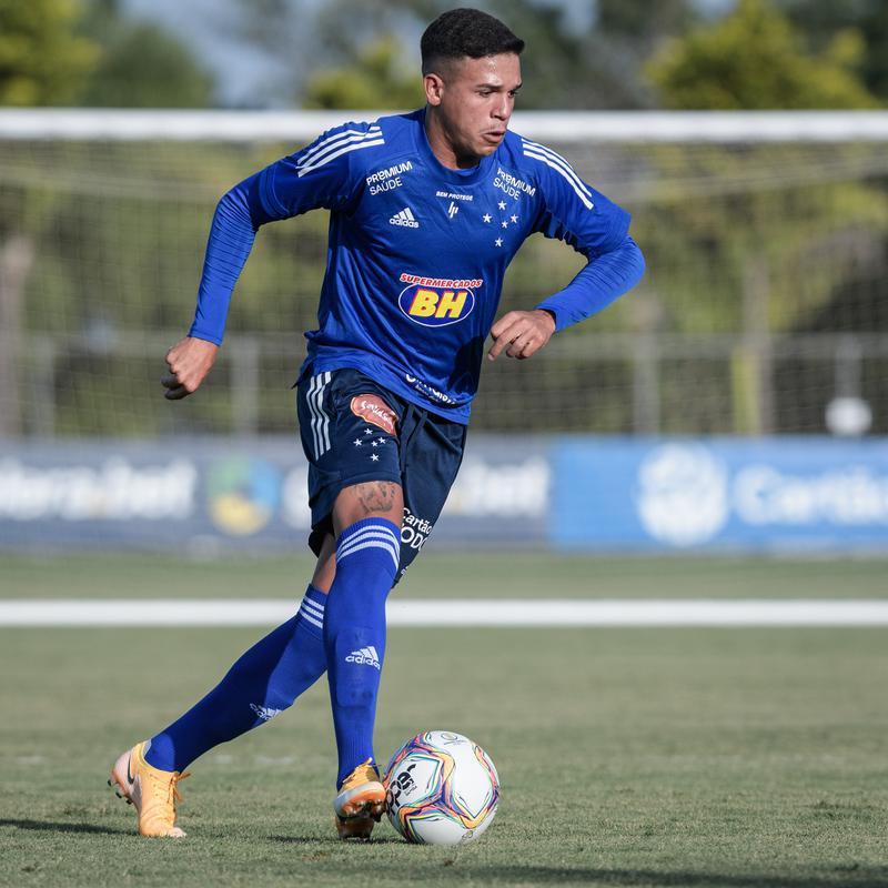 Cruzeiro treinou na tarde desta terça-feira (1/12), na Toca da Raposa II, e encerrou sua preparação para enfrentar o América, no Independência, pela 25ª rodada da Série B
