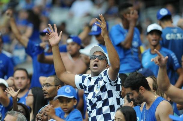 Fotos da vitria do Cruzeiro sobre o Tombense, no Mineiro, por 2 a 0