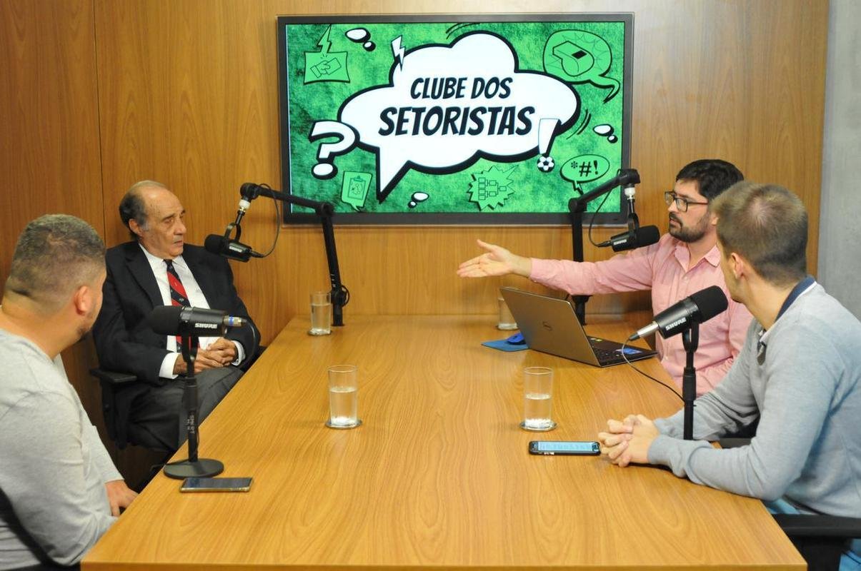 Procpio Cardozo, ex-jogador e tcnico, participou do podcast Clube dos Setoristas, do Superesportes, e fez anlises sobre o momento atual do futebol mineiro