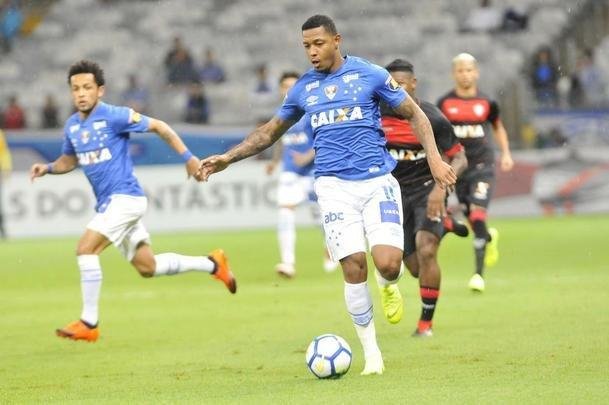 Fotos de Cruzeiro x Vitria, no Mineiro, pela 36 rodada do Campeonato Brasileiro (Juarez Rodrigues/EM D.A Press)