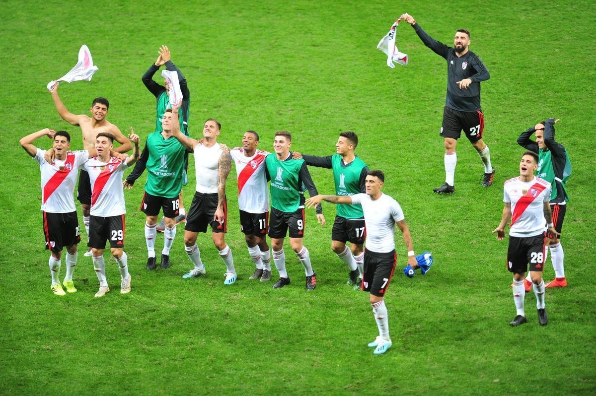 River derrotou Cruzeiro por 4 a 2 nos pnaltis, no Mineiro, e avanou s quartas de final da Libertadores