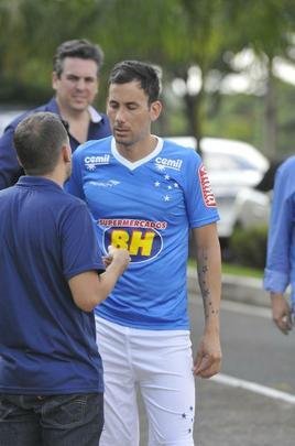 Cruzeiro se reapresentou nesta quarta-feira, na Toca da Raposa II, com novidades